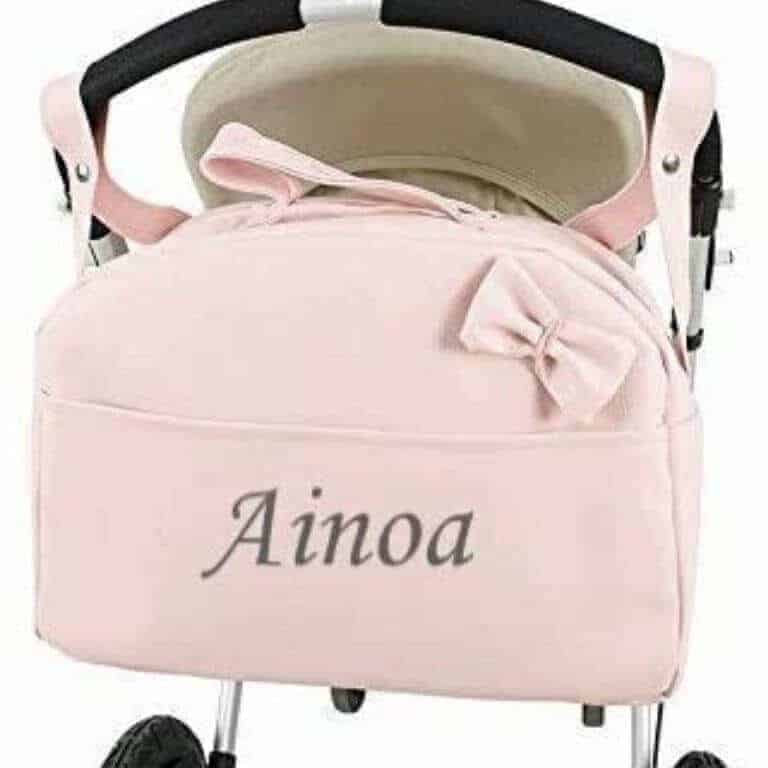 bolsa de bebé con nombre bordado para mama